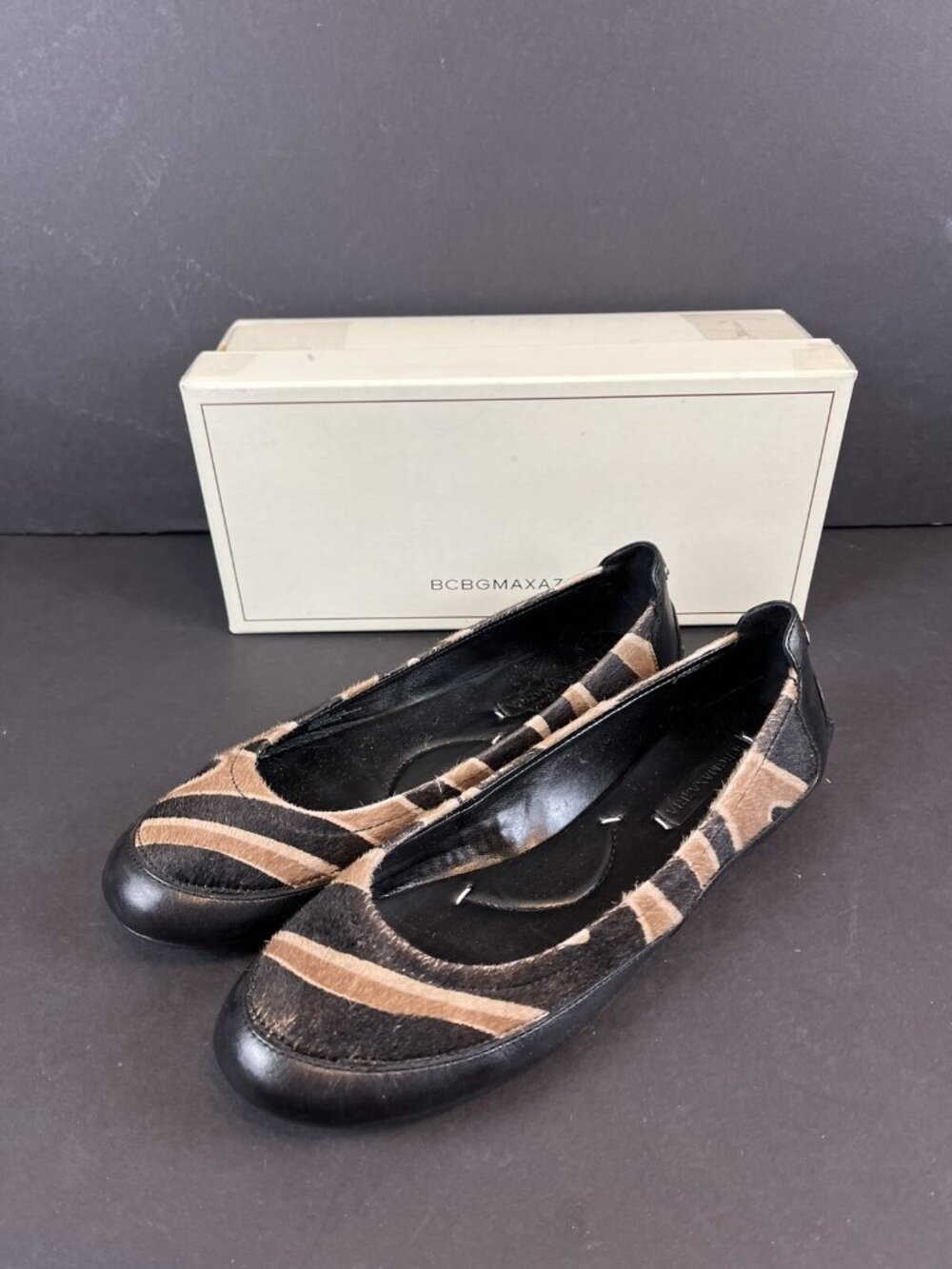 BCBGMAXAZRIA MA-STELLA SZ 10/40 BROWN/BLACK LEATHER BALLET FLATS FAUX FUR